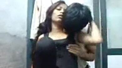 College shaatri taar bf er shaathe
