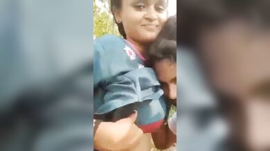 Bangladeshi meye India te gie noshtami