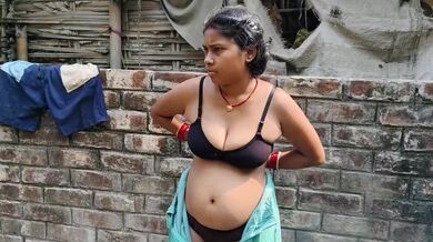 Public washroom a boudir abong taar debor er gorom gorom choda chodir blue film