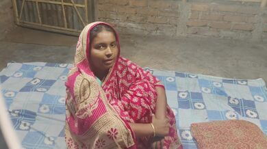 Bangladeshi graam er maagi khala taar batija ke chodar video
