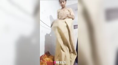 College er meye taar hostel a boshei taar langta houa share korar blue film