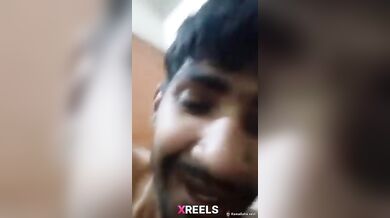 Bangladeshi college porua virgin gudh fatanor por MMS video toiri korlo du jon
