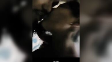 Shaali taar professor dulabhai ke chodar MMS video clip