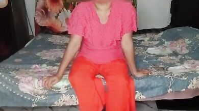 Debor bhabhi ke seduce kore shofol hoe