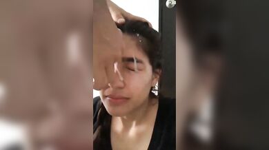 Baaji dhore girlfriend er mukhe cum bhore daowar MMS video clip