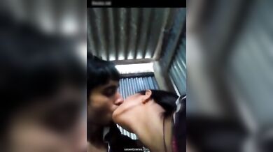 Barishal er ak graam er jubok juboti bhai bon er prothom choda chodi