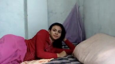 College a porua girlfriend ke mess a nie eshe onek moja kore chodlo