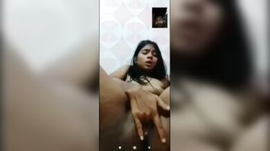 Shemla rong er beauty camerar shamne taar boyfriend er jonno nijer gudh maare