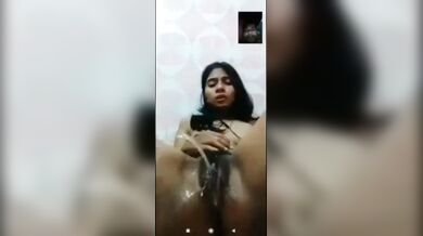 Shemla rong er beauty camerar shamne taar boyfriend er jonno nijer gudh maare