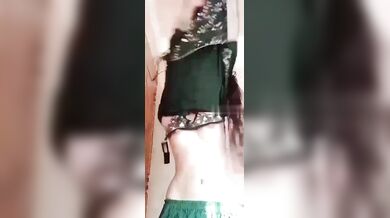Fosha rong er shundori meye taar dudh flash korar MMS video faash