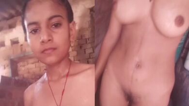 Notun bou taar ex-premik ke nijer langta deho dekhalo