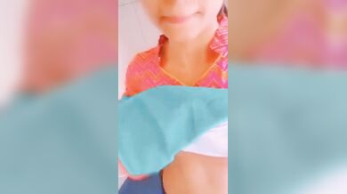 Rajshahi University'r chatri taar professor ke seduce kore