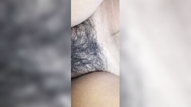 Sylhet er chaa bagan er kormochari ke chodlo taar boss nijei