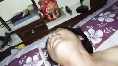 Adibashi bou ak porjotok bondhur shathe porokia te joag deye