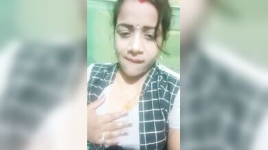 Boudi premik ke uttejito korar jonno bheja gudh faka kore deye