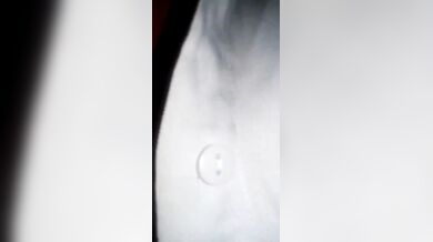 Luccha boyfriend deshi girlfriend er dudh gulo prochar kore