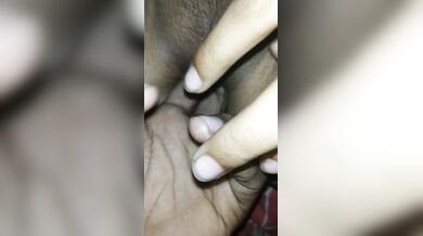 Debor er kalo dhon dhukano chara bhabhi thakte paare na