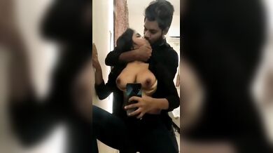 Playboy boyfriend taar slutty girlfriend er shathe noshtami