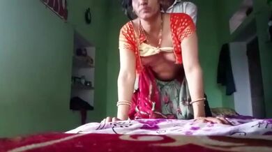 Jamai naa thakle ki hoise? Debor toh aase kaaj korar jonno!