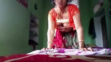 Jamai naa thakle ki hoise? Debor toh aase kaaj korar jonno!