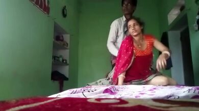 Jamai naa thakle ki hoise? Debor toh aase kaaj korar jonno!