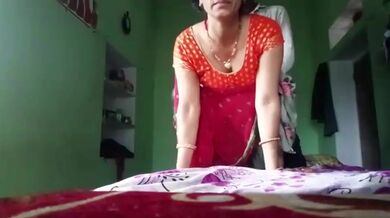 Jamai naa thakle ki hoise? Debor toh aase kaaj korar jonno!