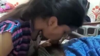 Mukh er jor bebohar korlo shikkharthi ak boro bhai er shathe