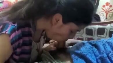 Mukh er jor bebohar korlo shikkharthi ak boro bhai er shathe