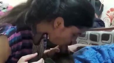 Mukh er jor bebohar korlo shikkharthi ak boro bhai er shathe