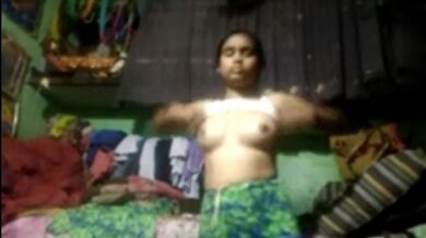 Graam er ak 18 bochor boyoshi horny apu'r dushtu video clips