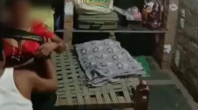 Bou ke ghum pariye joag dilo shashurir shathe raat katate