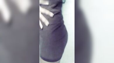 Notun outfit kena maanei boyfriend ke showoff korte hobe!