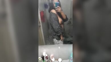 Bishal boro tormuj niye khela korte bestho ak shikkharthi