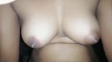 Bhabhi mota dhon a obbhosto na dekhe chorlo onek aaste dheere