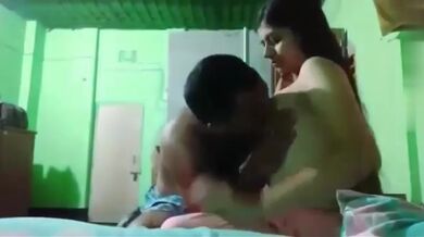 Jamai desh charar por e shuru hoye jaae debor o bou er khela