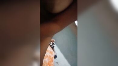 Mess a girlfriend ke niye eshe besh moja korlo ak boro bhai