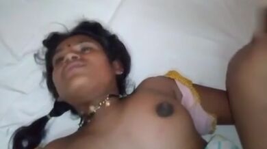 Grammo shaali'r gudh chod'te boro bon er jamai ak paae khara