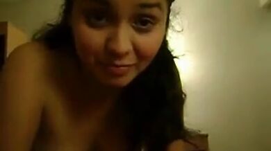 Muslim bhai taar Hindu bondhu'r shathe bou ke share korlo