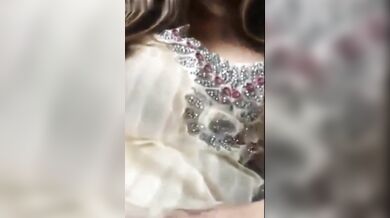 Biyer jonno ready hoar por, bhabhi premik ke iktu tease korlo