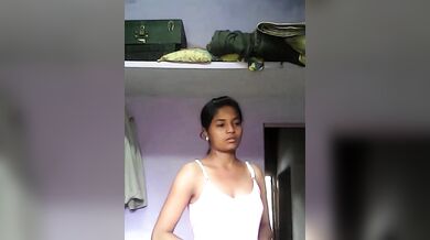 College a jaowar aage premik ke khushi na korle mon boshe na