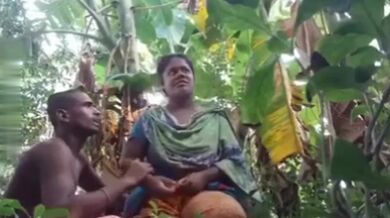 Grammo kaaj er meye ke chodani'r putul er moton bebohar korlo