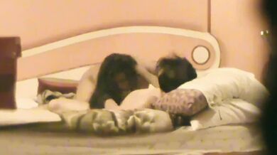 Boss jokhon invite kore, tokhon ki shohoje mana kora jaae?