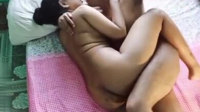 Bhai jokhon bou ke offer kore, tokhon ki aar mana kora jaa?