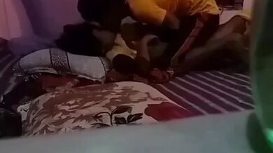 Khali basha peye chele taar premika ke niye eshe moja korlo