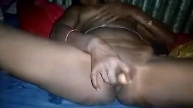 Auto driver nijer bou ke prochar kore gudh maraar shomoye