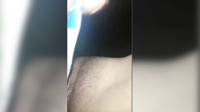 Jamai bou ke ghum pariye nijer bondhu'r shathe share kore