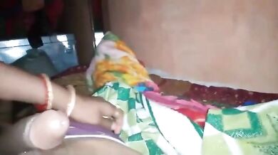 Jamaibabu shaali'r shundor mukh ti bebohar na kore parlo na!