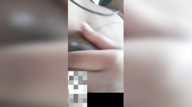 18 bochor boyoshi Sajna apu'r gudh viral kore dilo taar BF!