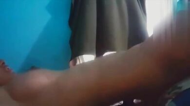 Fossha girlfriend er gudh faatlo boyfriend taar khali bashae