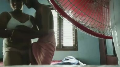 Mota boudi ke nijer dhon diye shukh deowar XXX video clip!